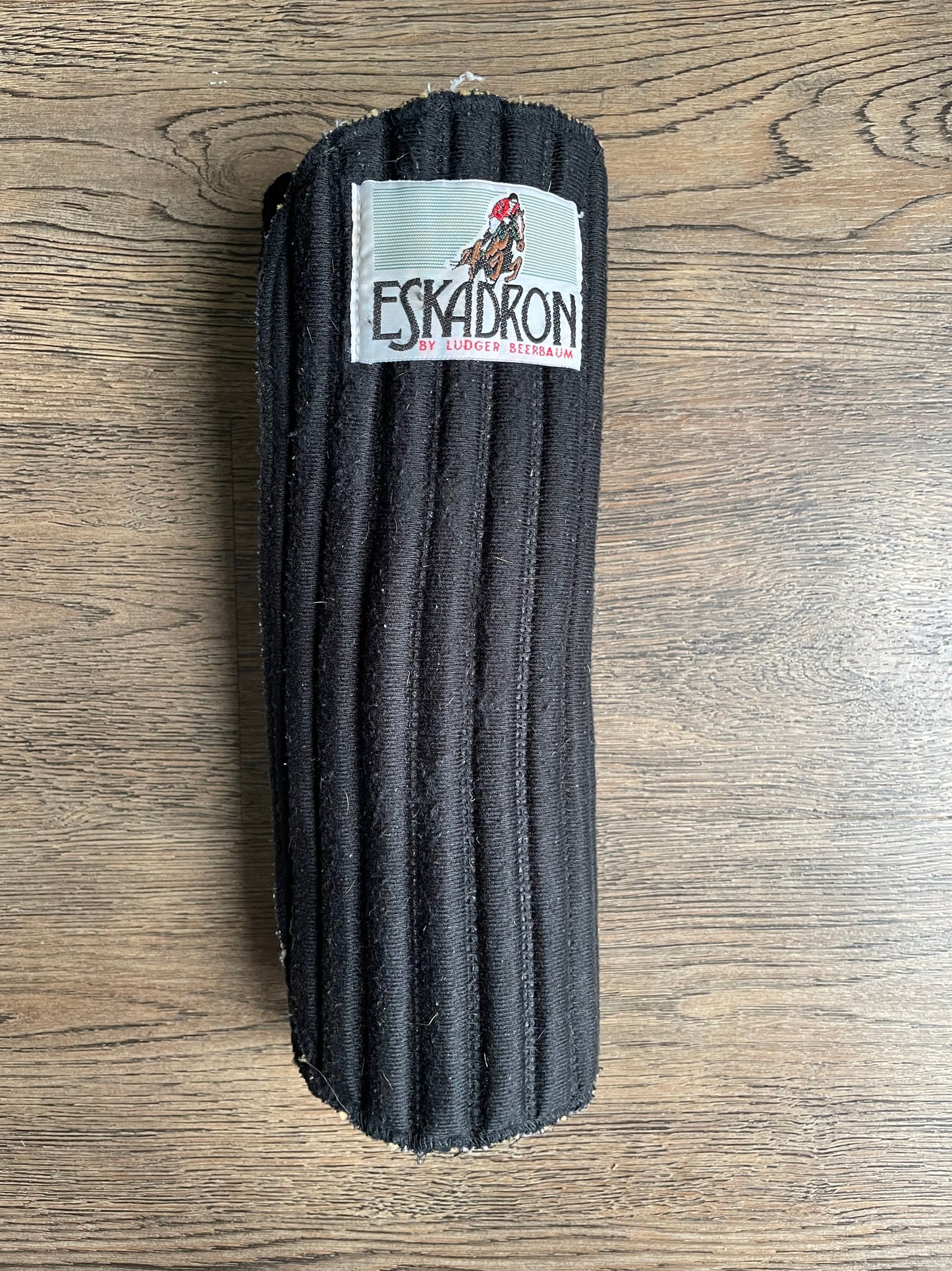 (2) Piqués Eskadron noirs gr. 12"