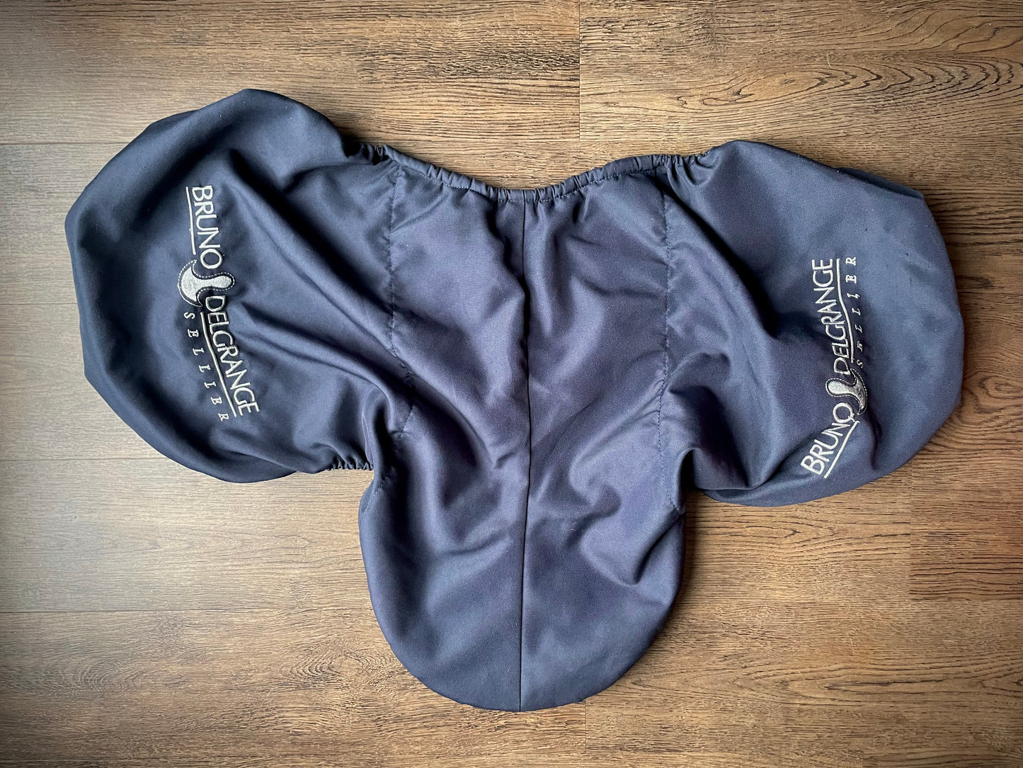 Couvre selle Bruno Delgrange