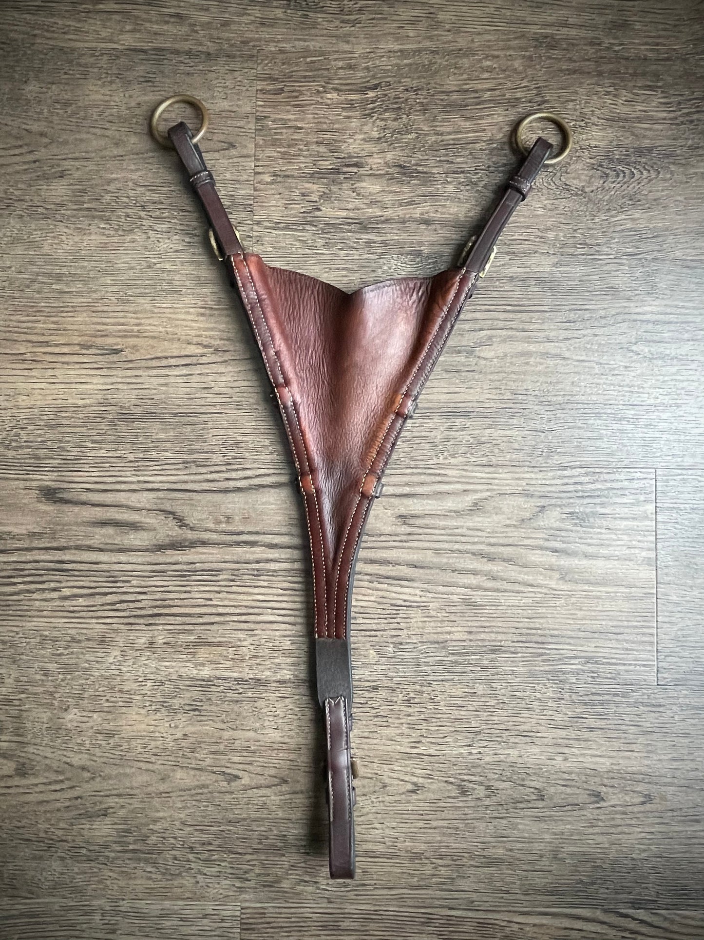 Bib (martingale) Dy’on
