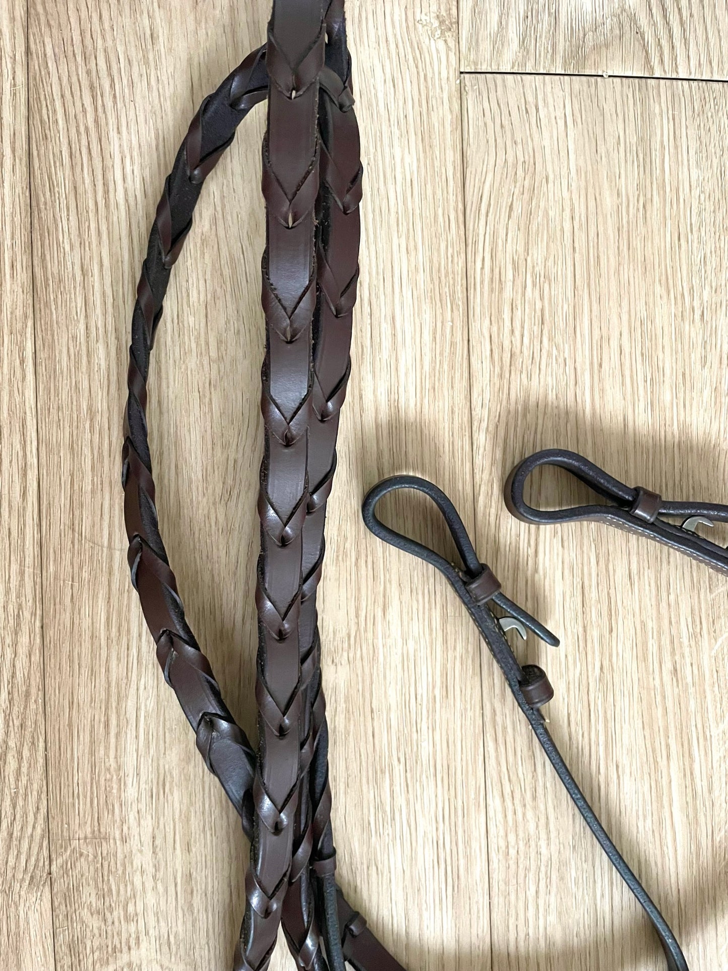 Rênes tressées en cuir *NEUVES*