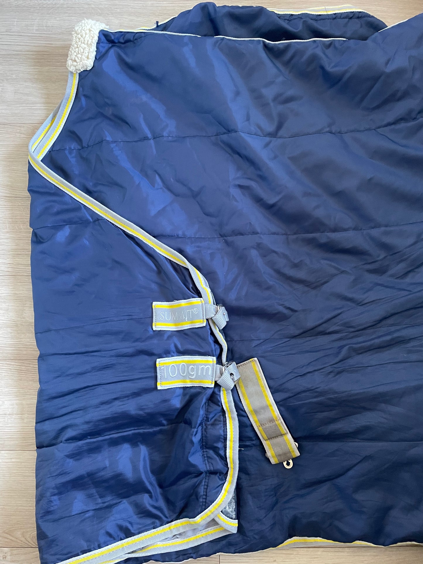 Couverture Summit Calor gr. 81 (100g)