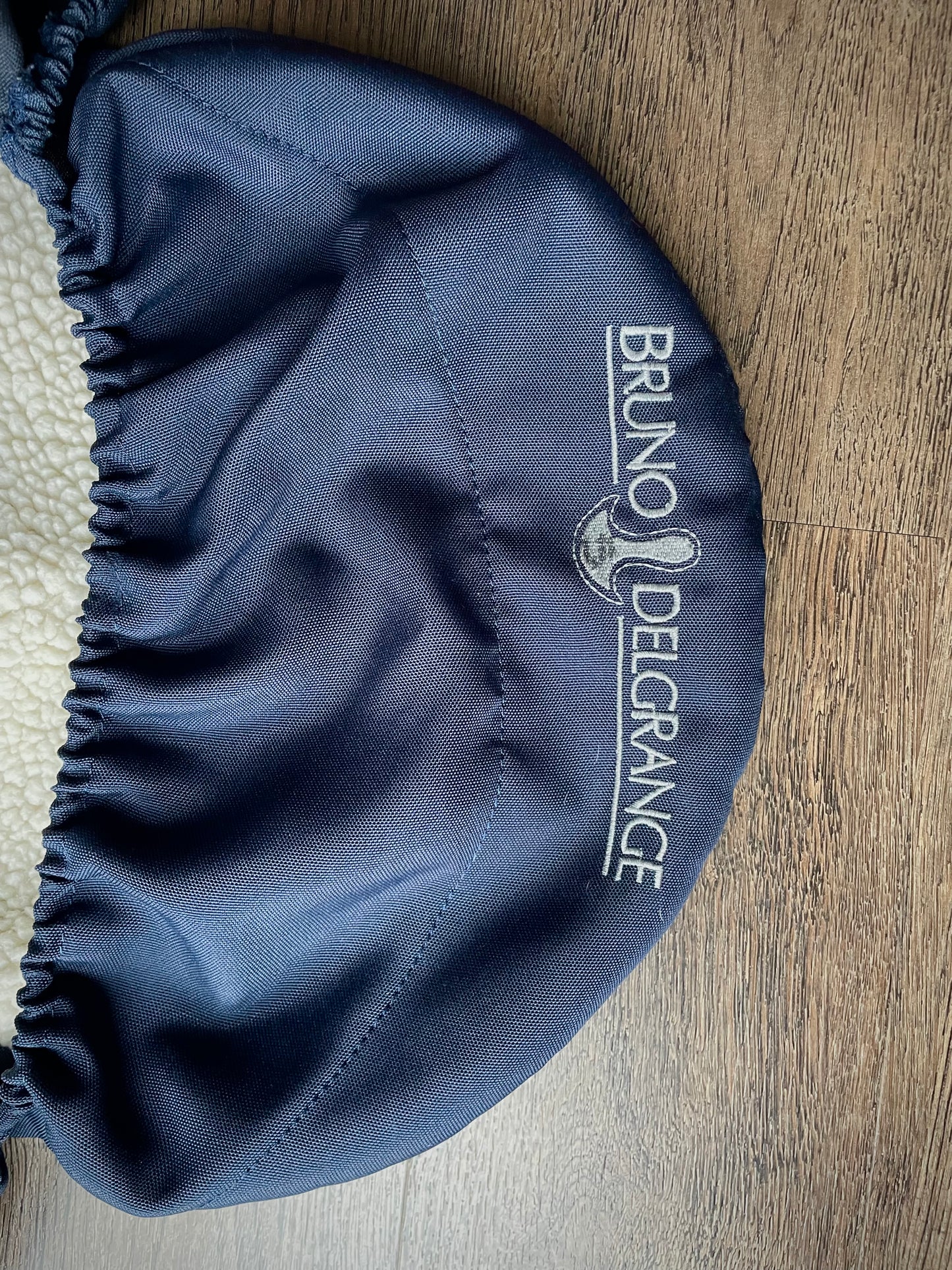 Couvre selle Bruno Delgrange
