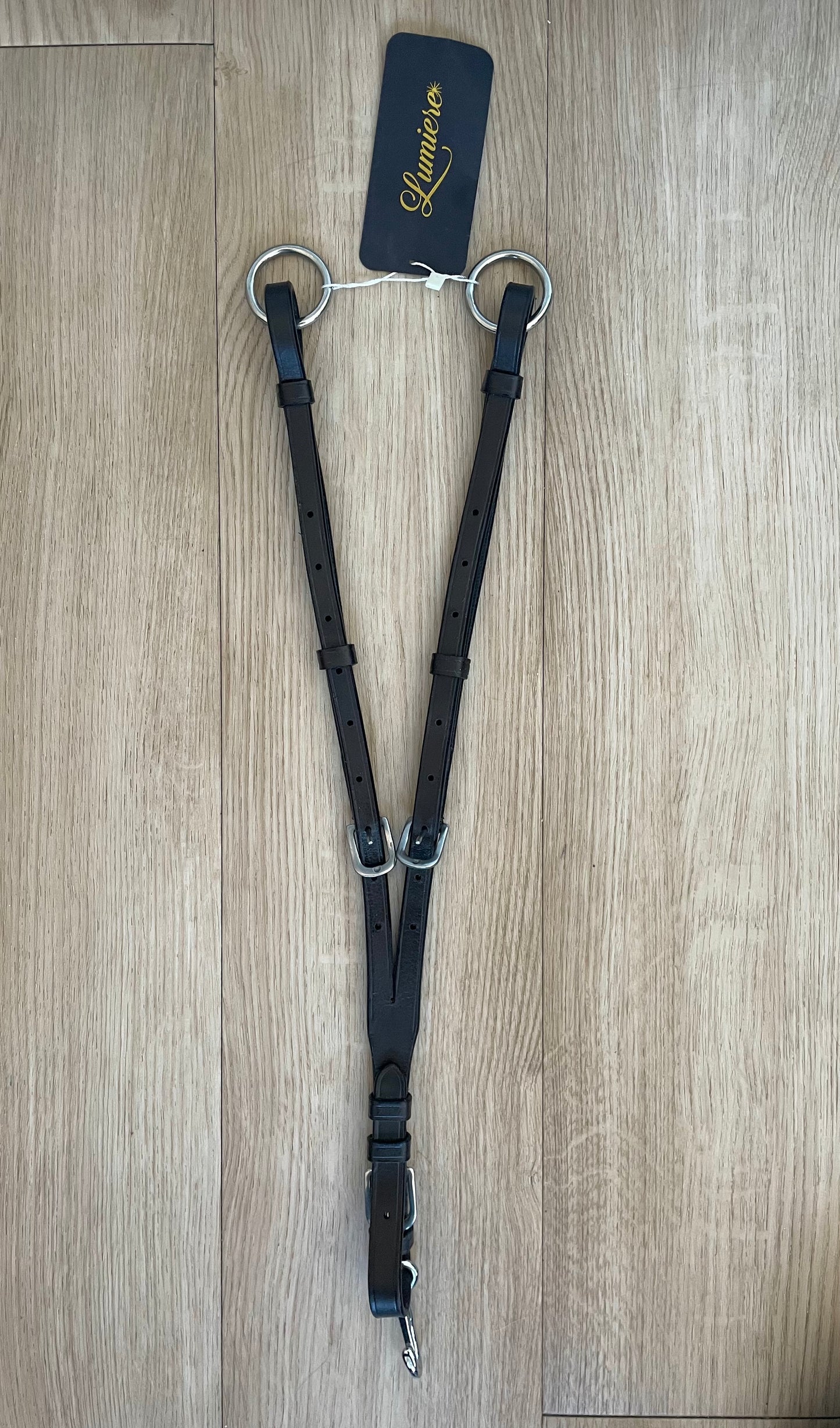 Attache Martingale à anneaux