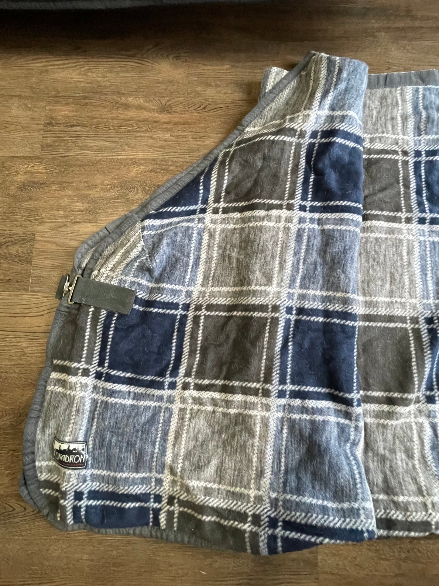Cooler en laine Eskadron