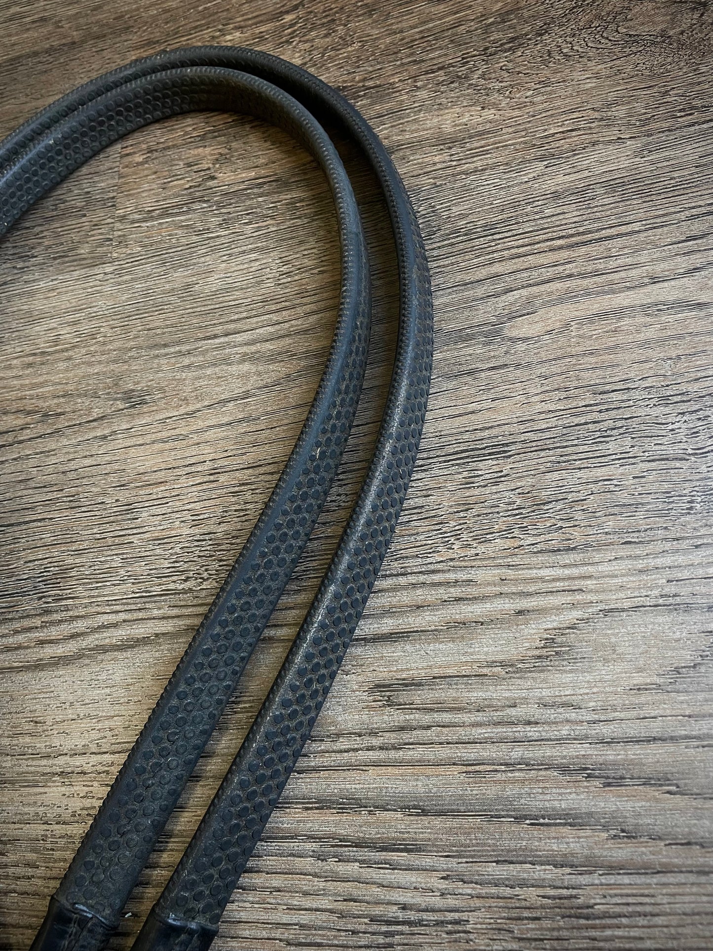Rênes en cuir et caoutchouc noir
